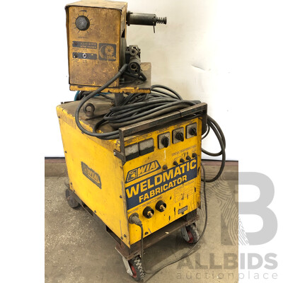 WIA Weldmatic Fabricator MIG Welder with W-17 Wire Feeder