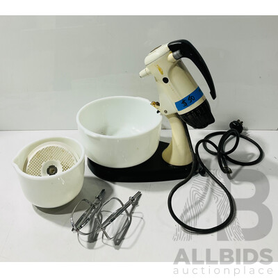 Vintage Australian Sunbeam Mixmaster with Two Glass Bowls and Beater Attachments