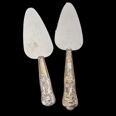 Two Vintage Commemorative Cake Slides with Sterling Silver Handles in Kings Pattern