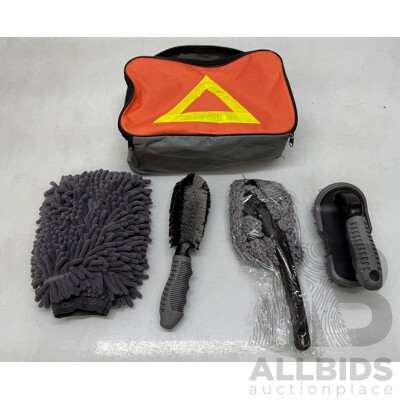 Compact Car Cleaning Kit