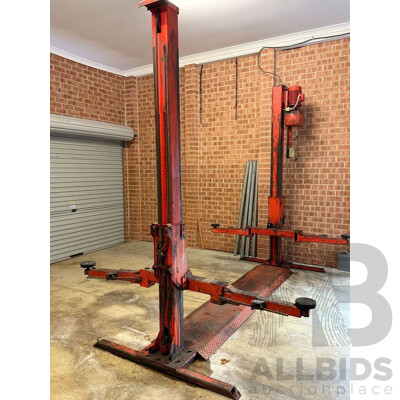 2500kg Two Post Car Hoist